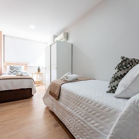 Malagasuite Niza II Fuengirola Ngoại thất bức ảnh